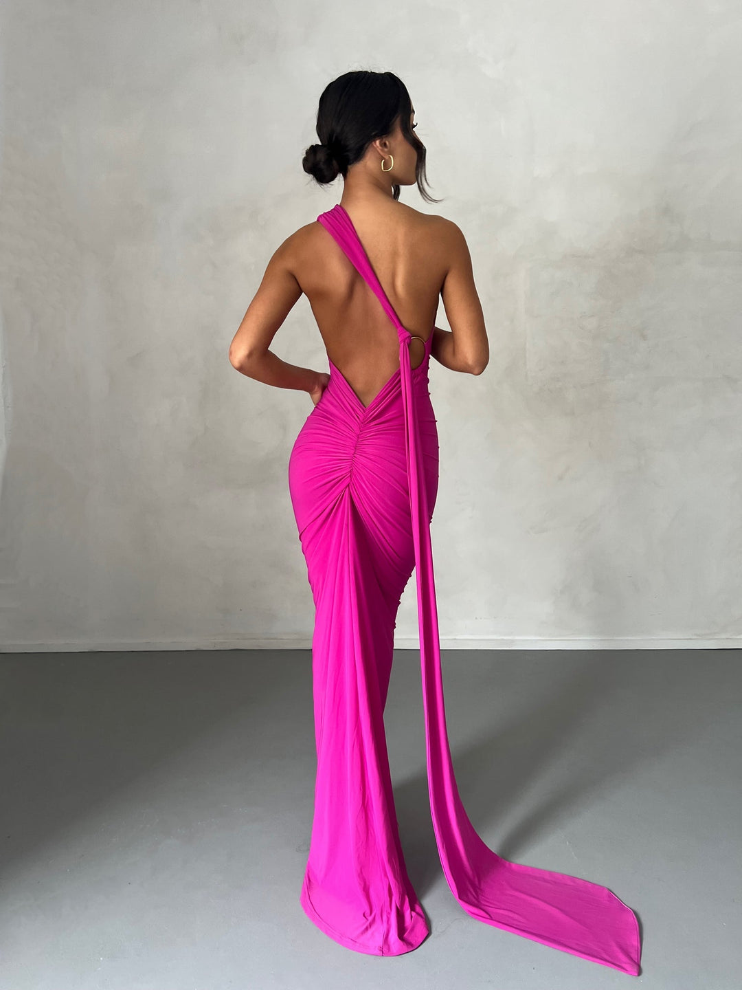 Penelope | Abito Elegante Schiena Scoperta