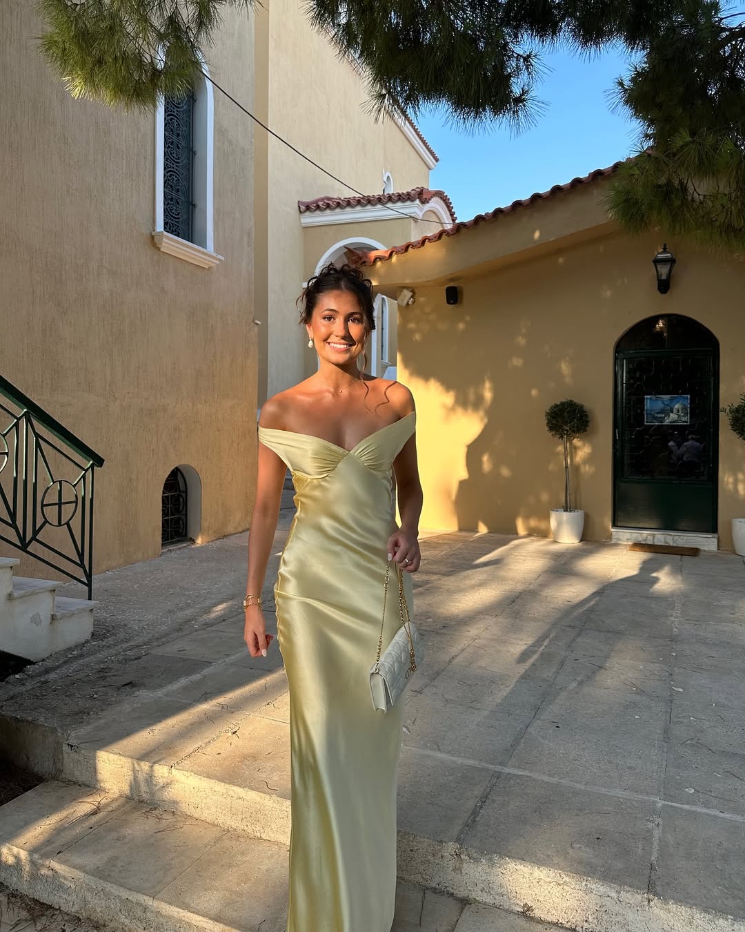 Julitta | Abito Elegante in Raso