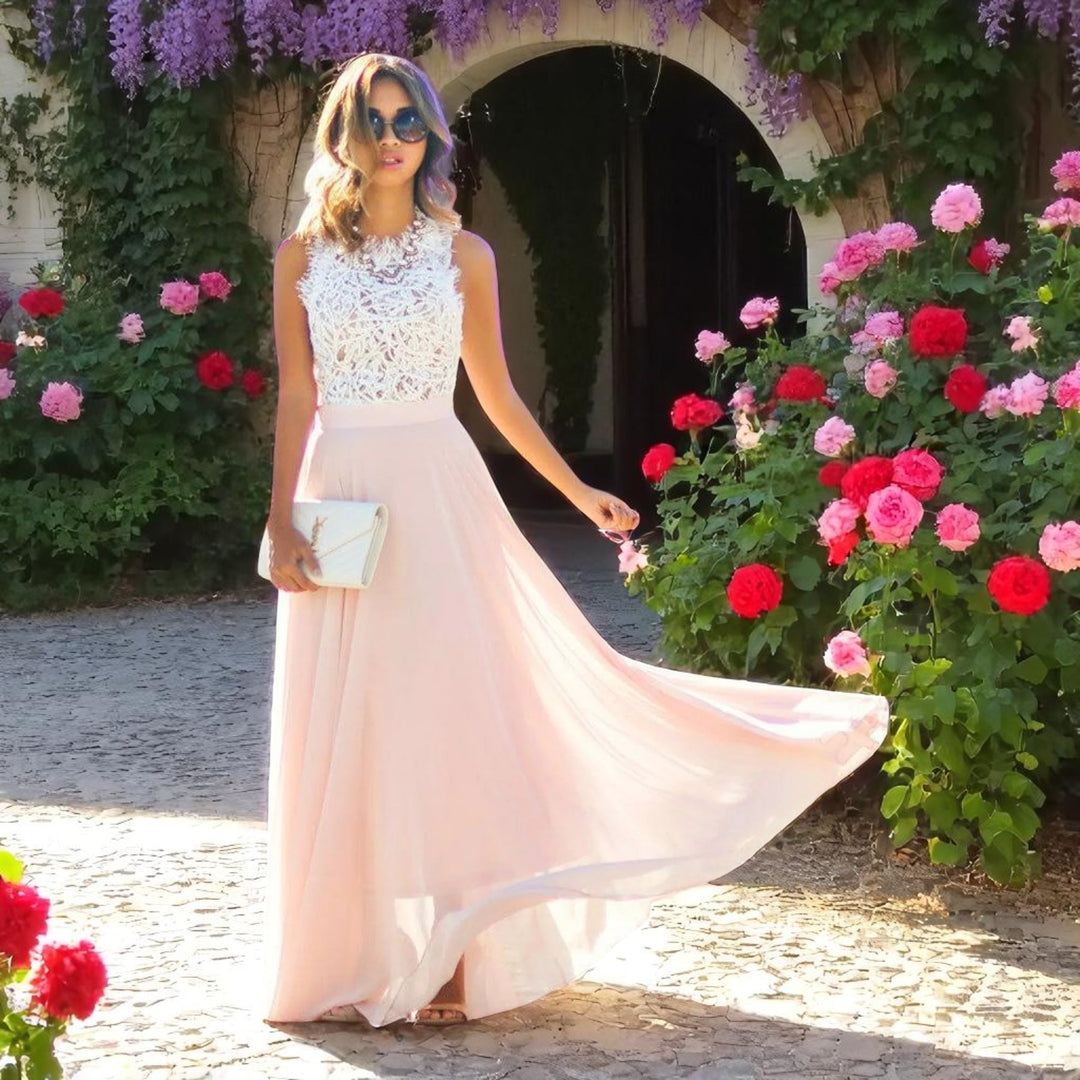 Annika | Vestito Elegante in Pizzo e Chiffon