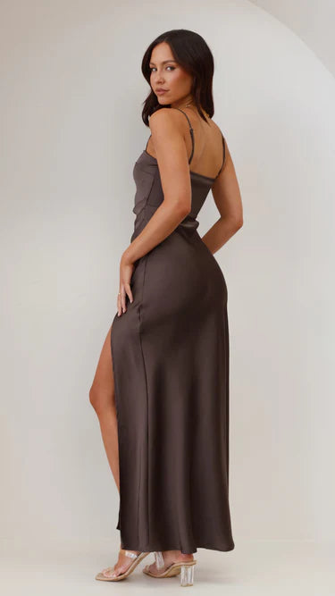 Ilinca | Abito Elegante in Raso
