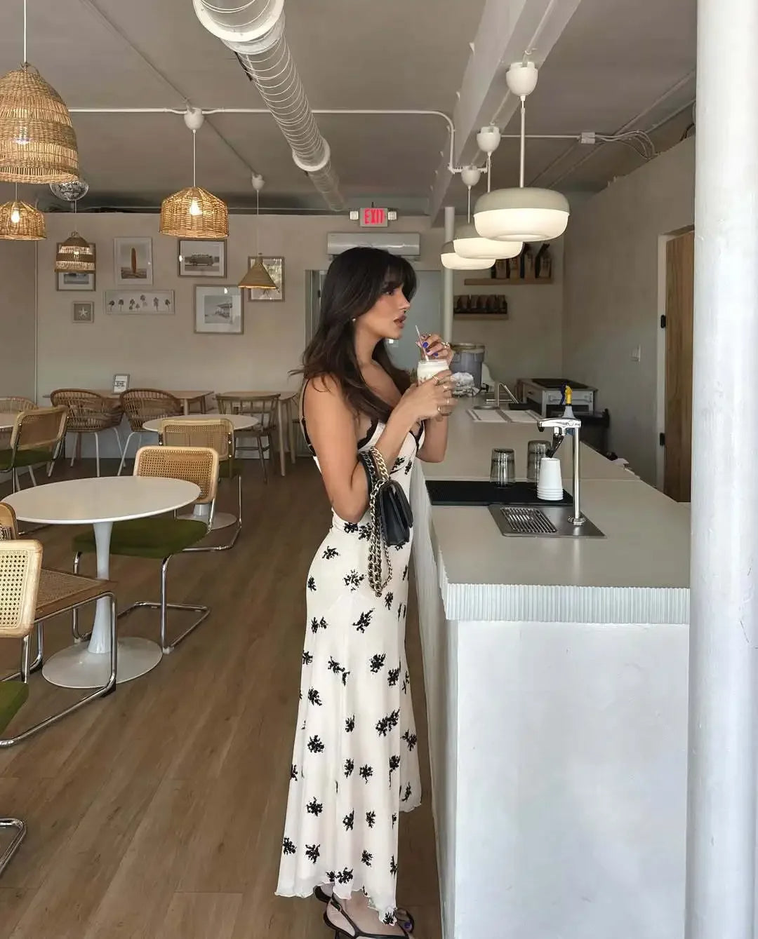 Irie | Abito Ricamato con Dettagli in Pizzo