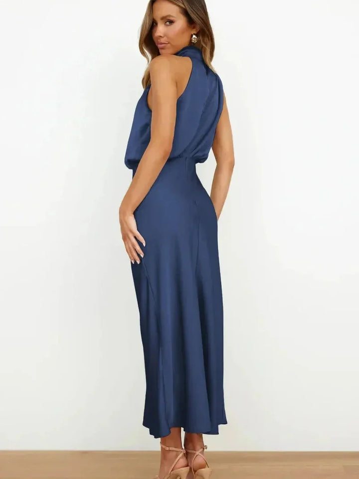 Aine | Abito Elegante in Raso